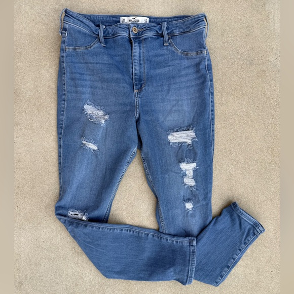 Hollister Curvy High-Rise Distressed Jean Leggings (Size 13R) - Picture 1 of 7